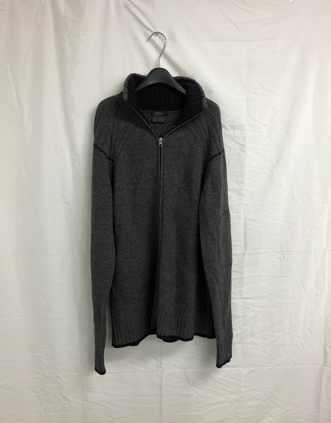 DKNY 상품이미지1