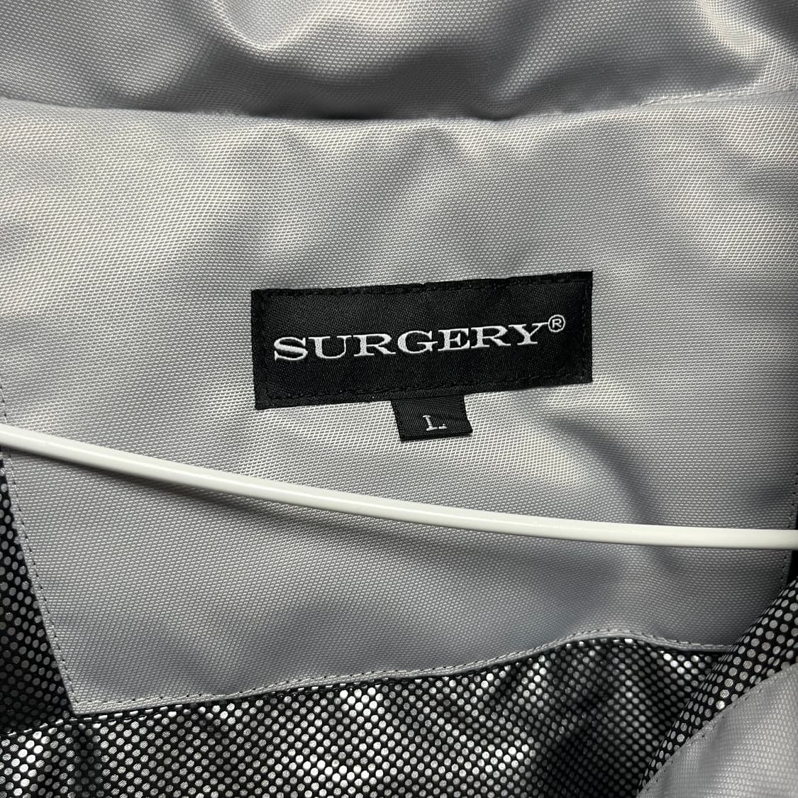 써저리 바이커 엠보싱 푸퍼 자켓 그레이 L판매 쿨거 시 네고 상품이미지4