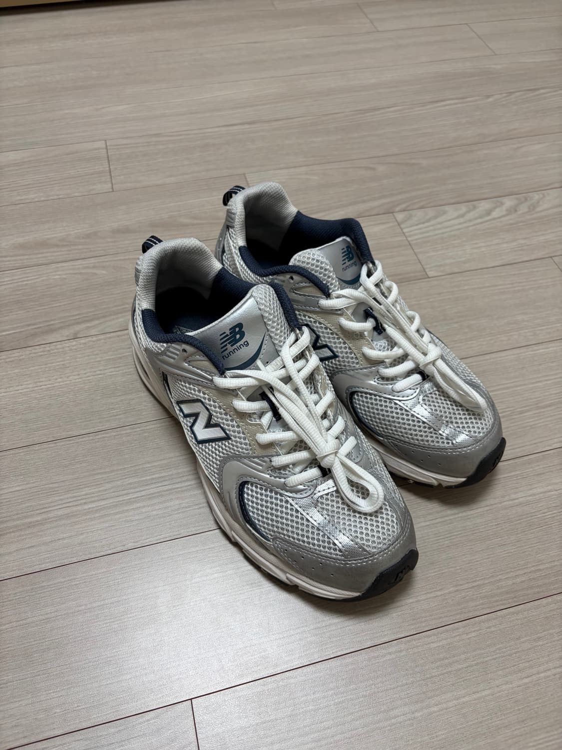 뉴발란스 530 스틸 그레이 255사이즈 상품이미지1