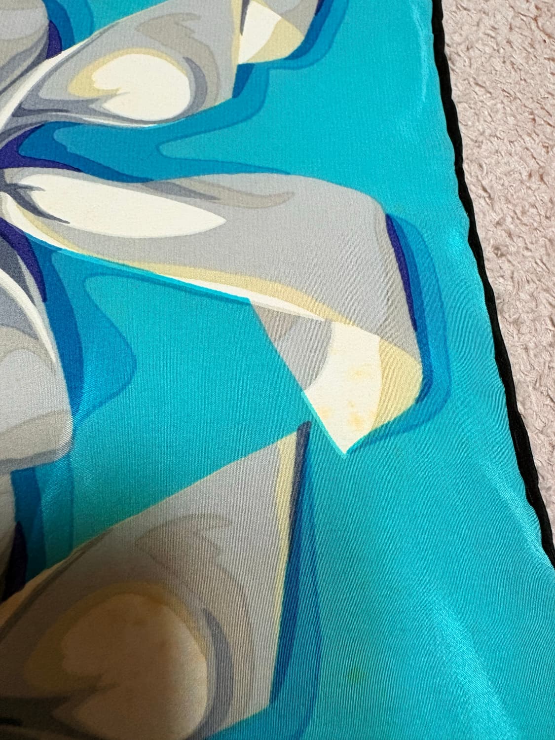 티파니앤코(Tiffany & Co.) 빈티지 실크 대판 스카프 상품이미지8