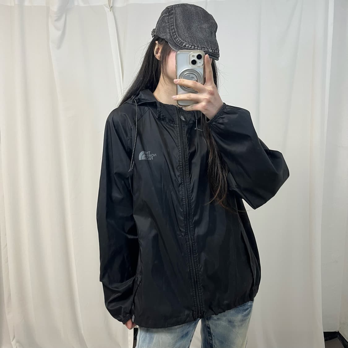The North Face Black Windbreaker 상품이미지1
