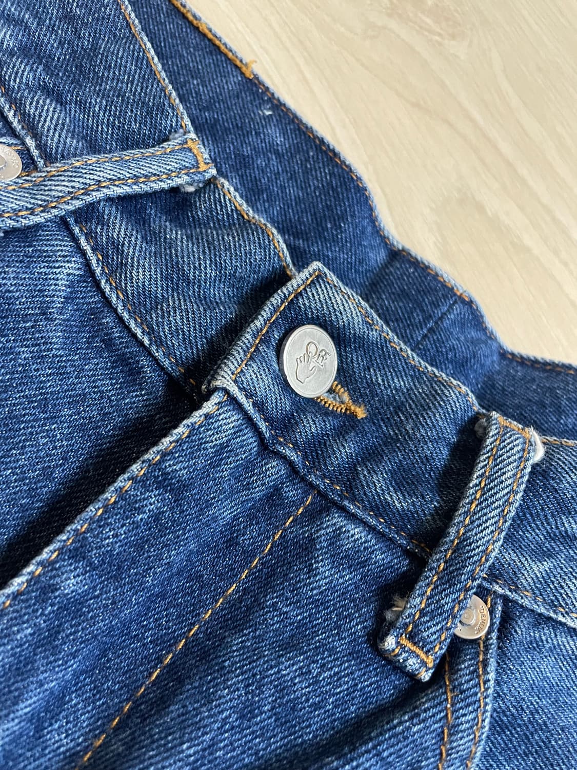 Off White jean 상품이미지5