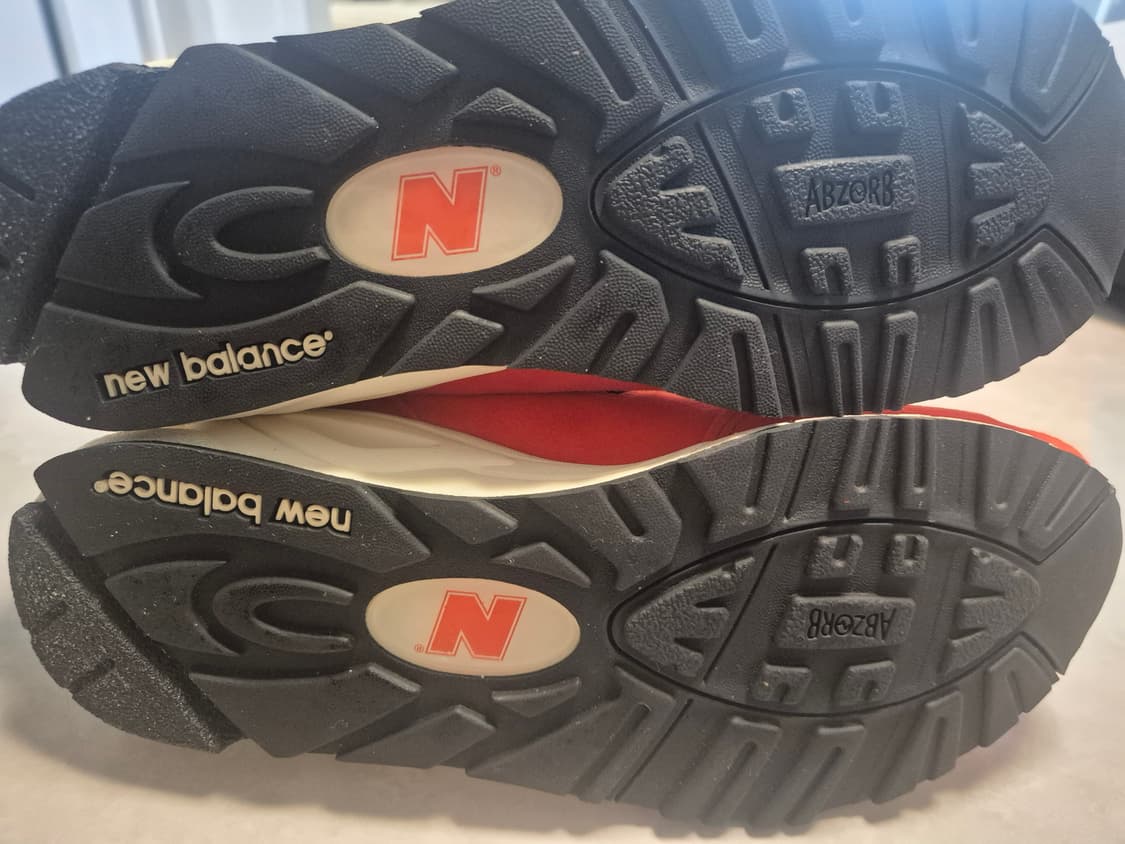 뉴발란스 990v2 메이드 인 USA 마리골드 블랙 상품이미지6