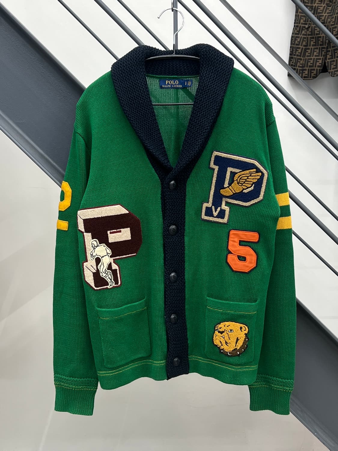 폴로 랄프로렌 아플리케 바시티 숄카라 가디건 상품이미지1