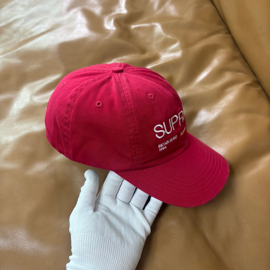 슈프림 6패널 볼캡 모자 Est1994 레드 상품이미지3