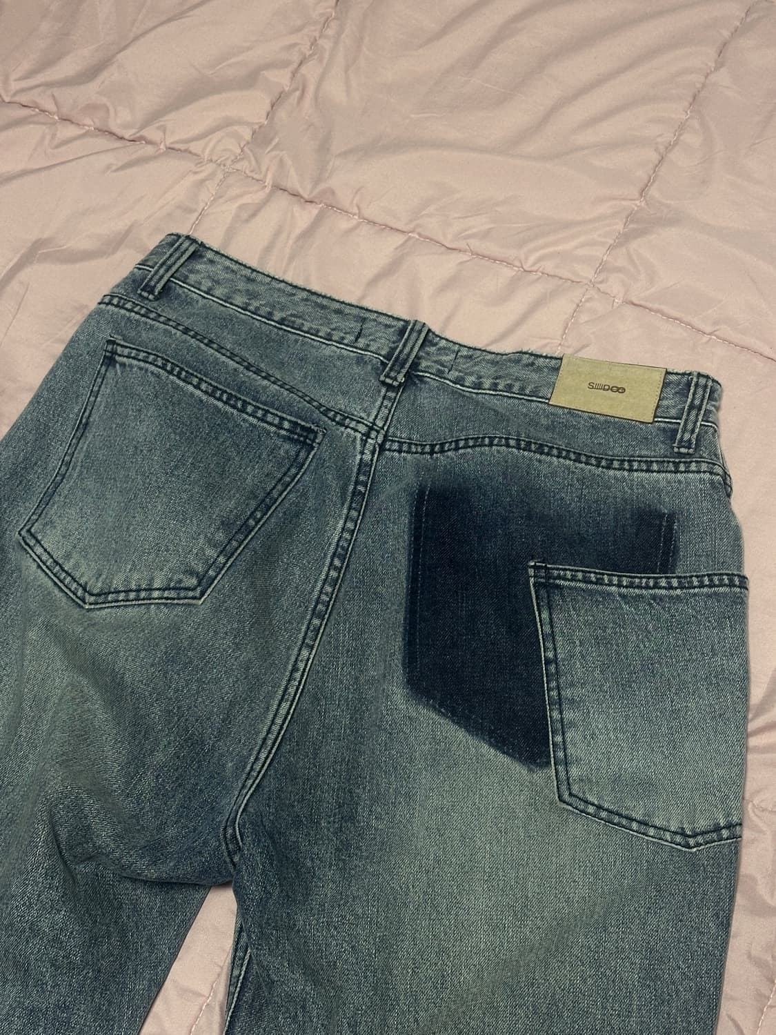 (L) 시도 23fw시즌 청바지 판매합니다. 상품이미지4