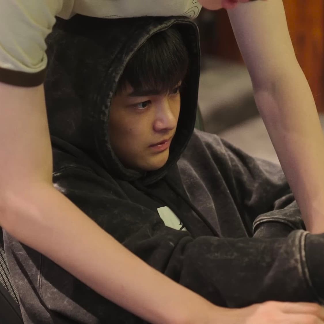 코르티스 건호 주훈 착용) 조던 에센셜 워시드 후드티 상품이미지1