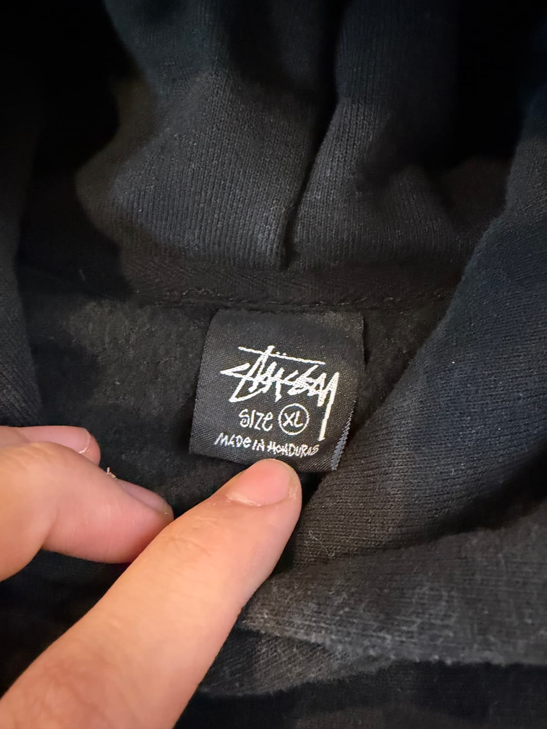 스투시 크라운 빅로고 후드티 블랙 상품이미지4