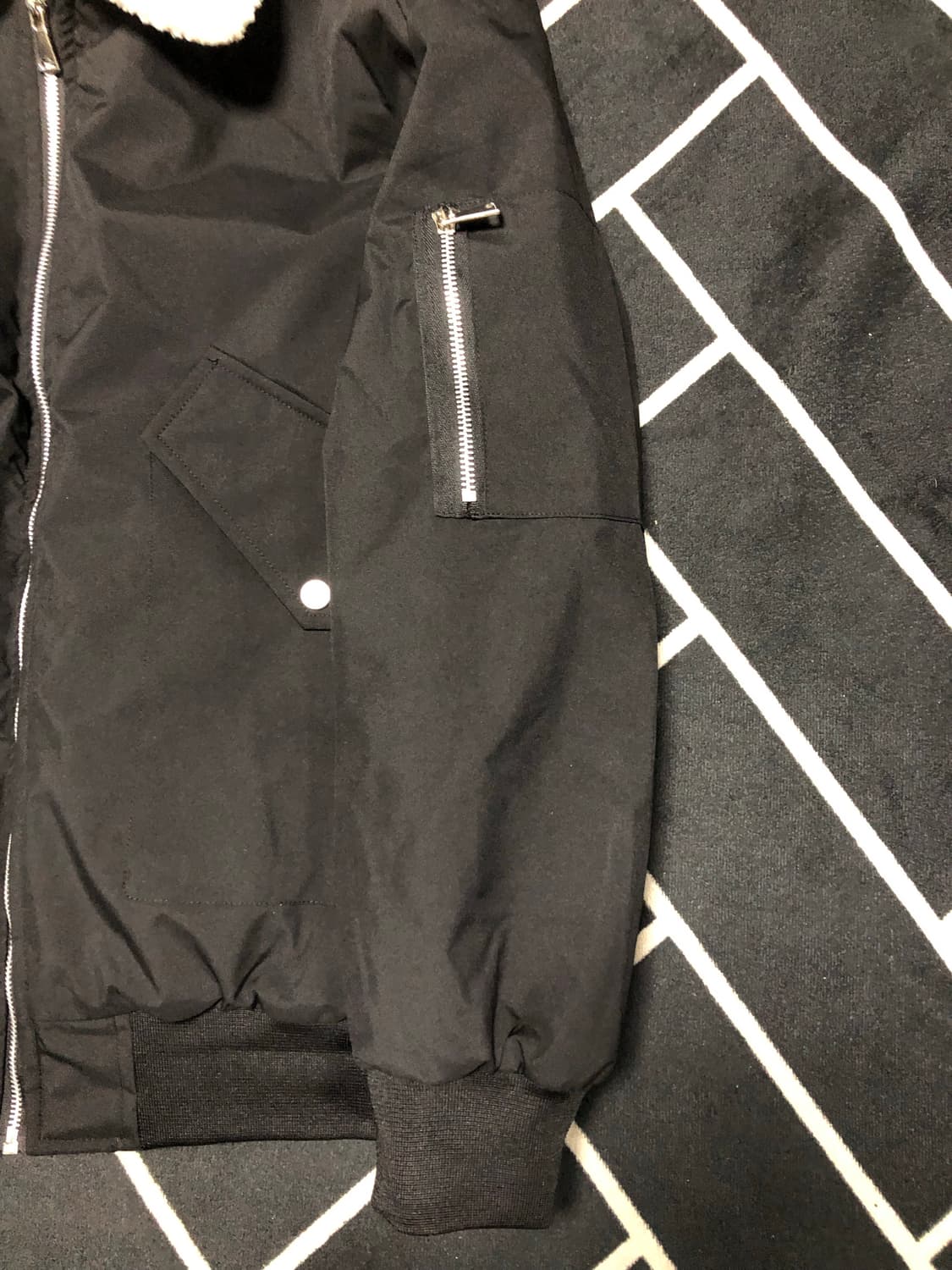 새제품초특가/편집샵 ma-1 퍼봄버패딩/준지우영미솔리드시스템몽클레어스톤 상품이미지5