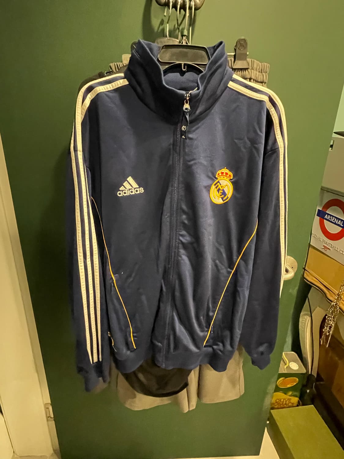 아디다스 레알 마드리드 오피셜 클래식 져지 (XL) 상품이미지4