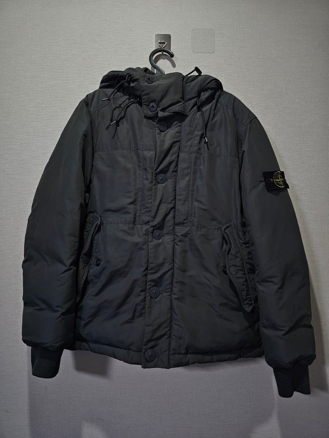 정품 스톤아일랜드 마이크로랩스 다운 패딩 95/M 상품이미지1