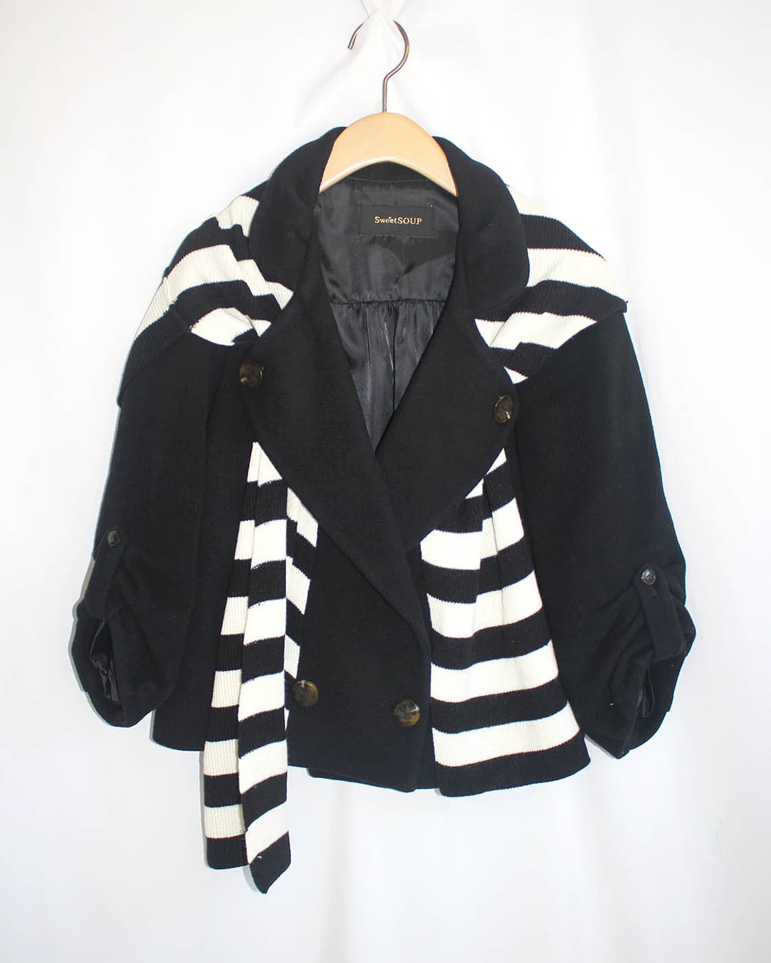 Attachable stripe hood shirring jacket 상품이미지3