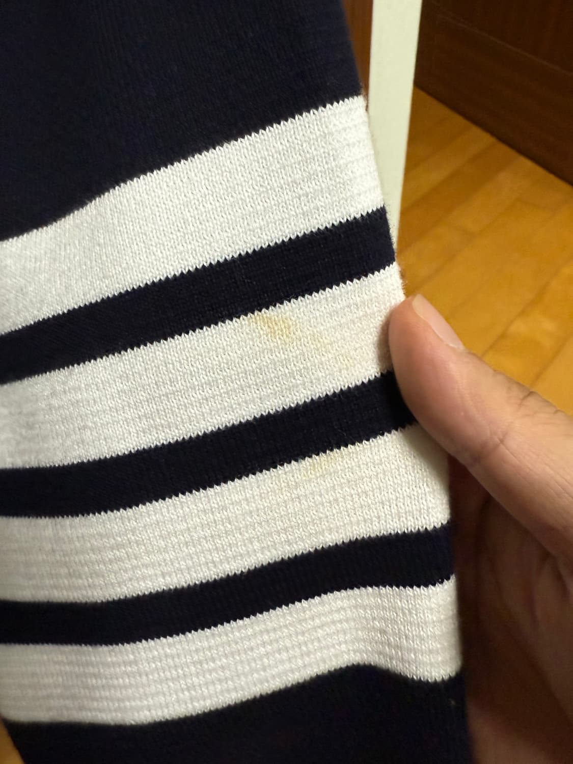 톰브라운 밀라노스티치 금장 가디건 상품이미지6