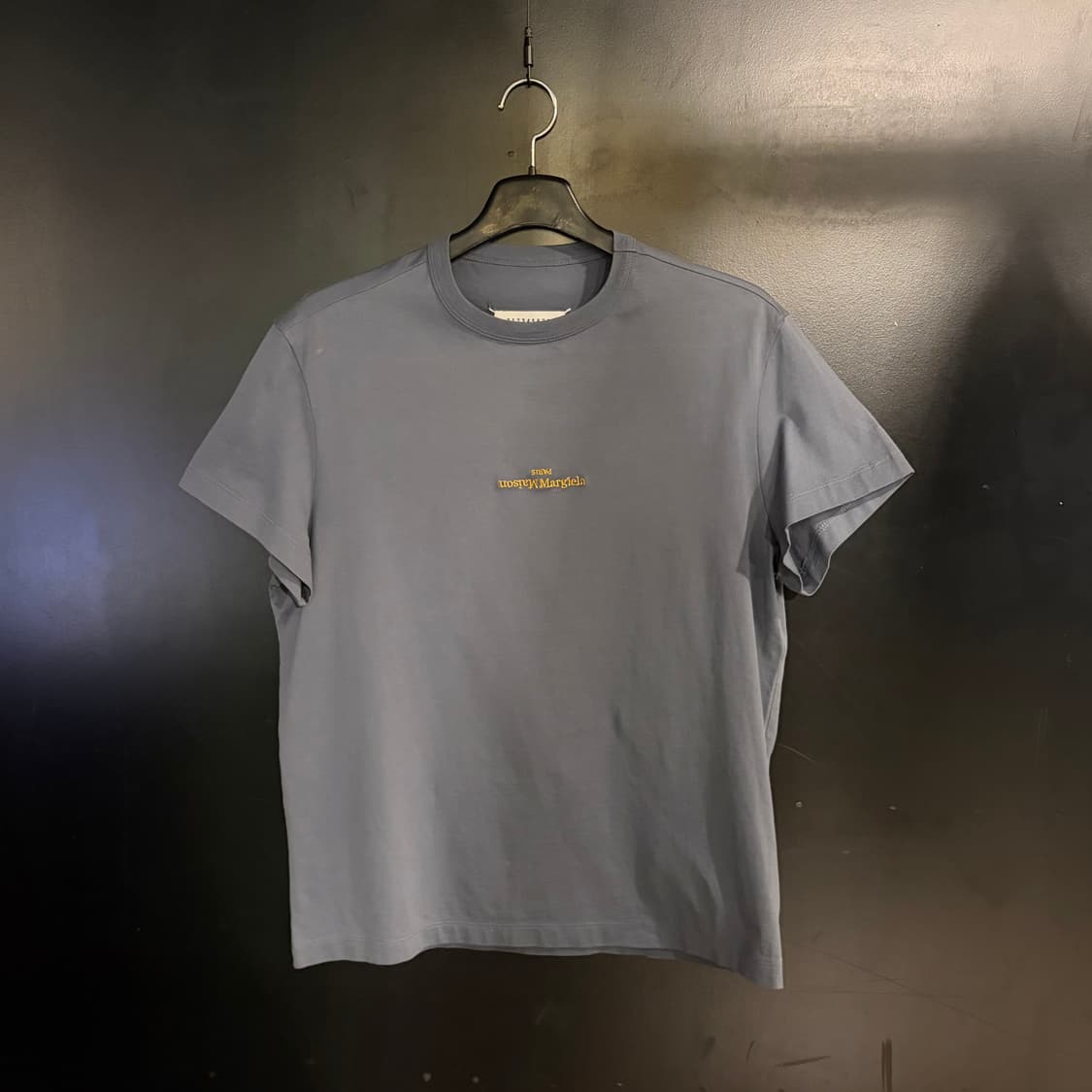 메종 마르지엘라 자수 로고 반팔티 상품이미지1