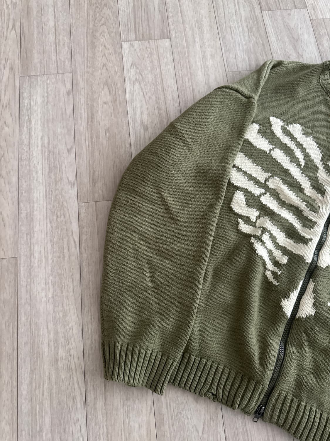 엑스톤즈 니트 상품이미지3