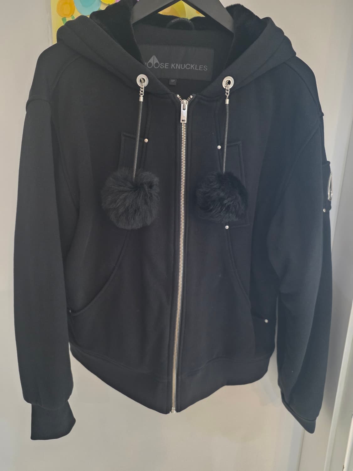 무스너클정품 블랙후드집업 팝니다 상품이미지3