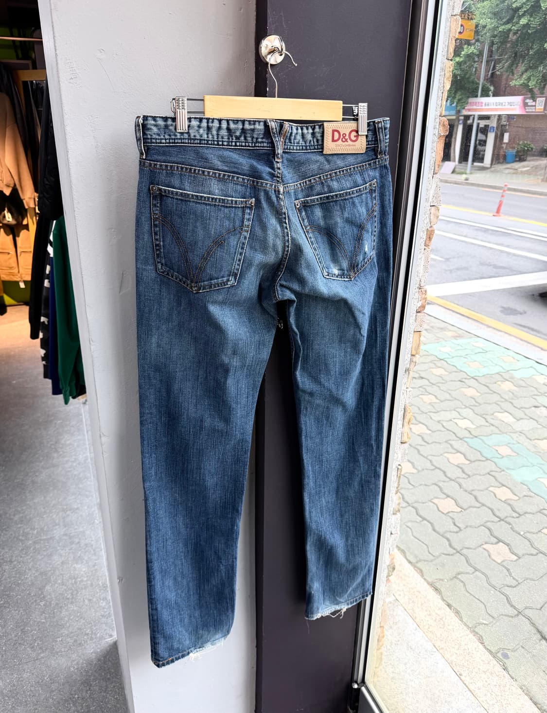 33/ 돌체앤가바나 워싱 밑단디스 데님팬츠 상품이미지6