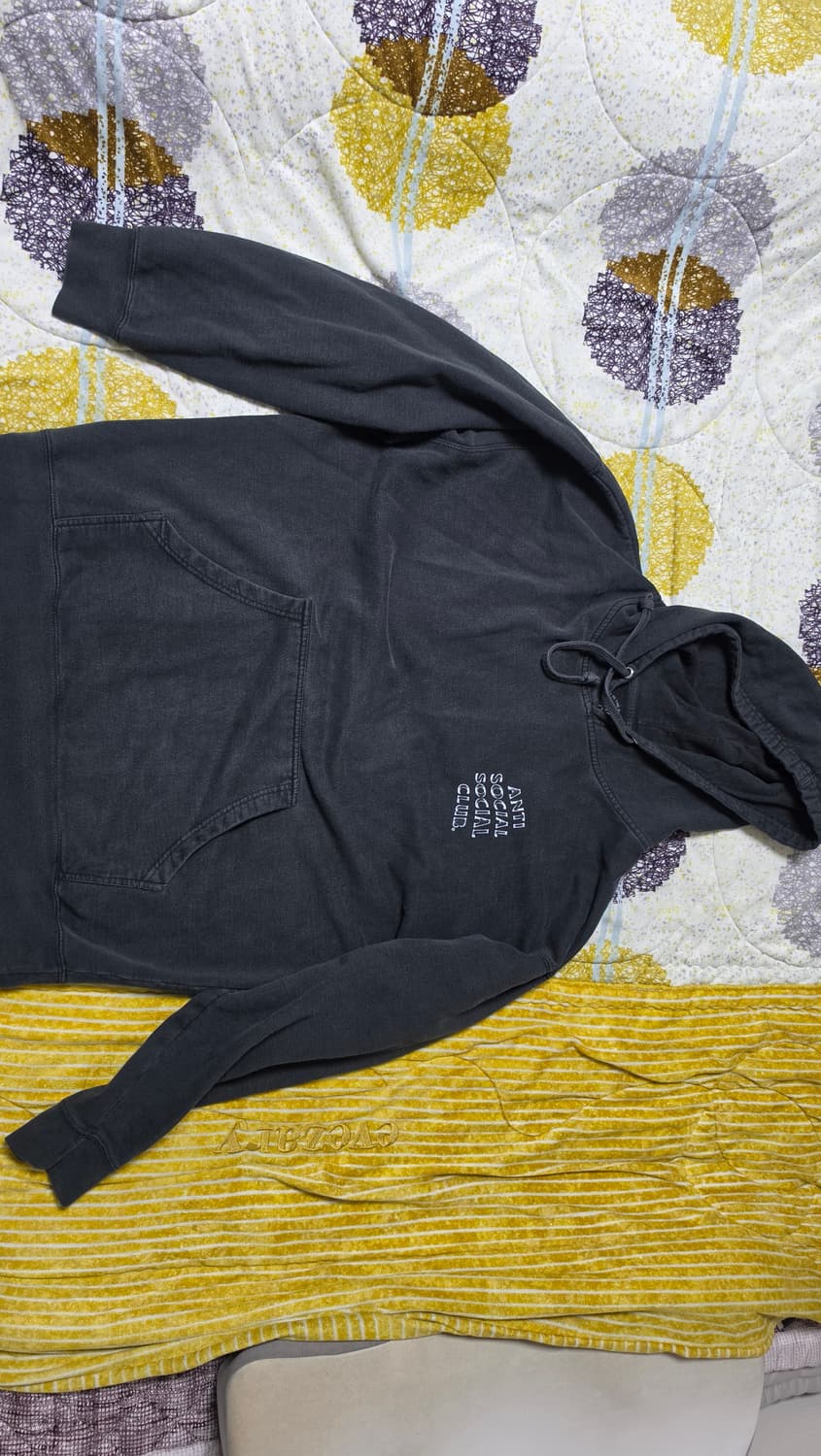 안티소셜소셜클럽  후드티 XL 판매합니다. 상품이미지2