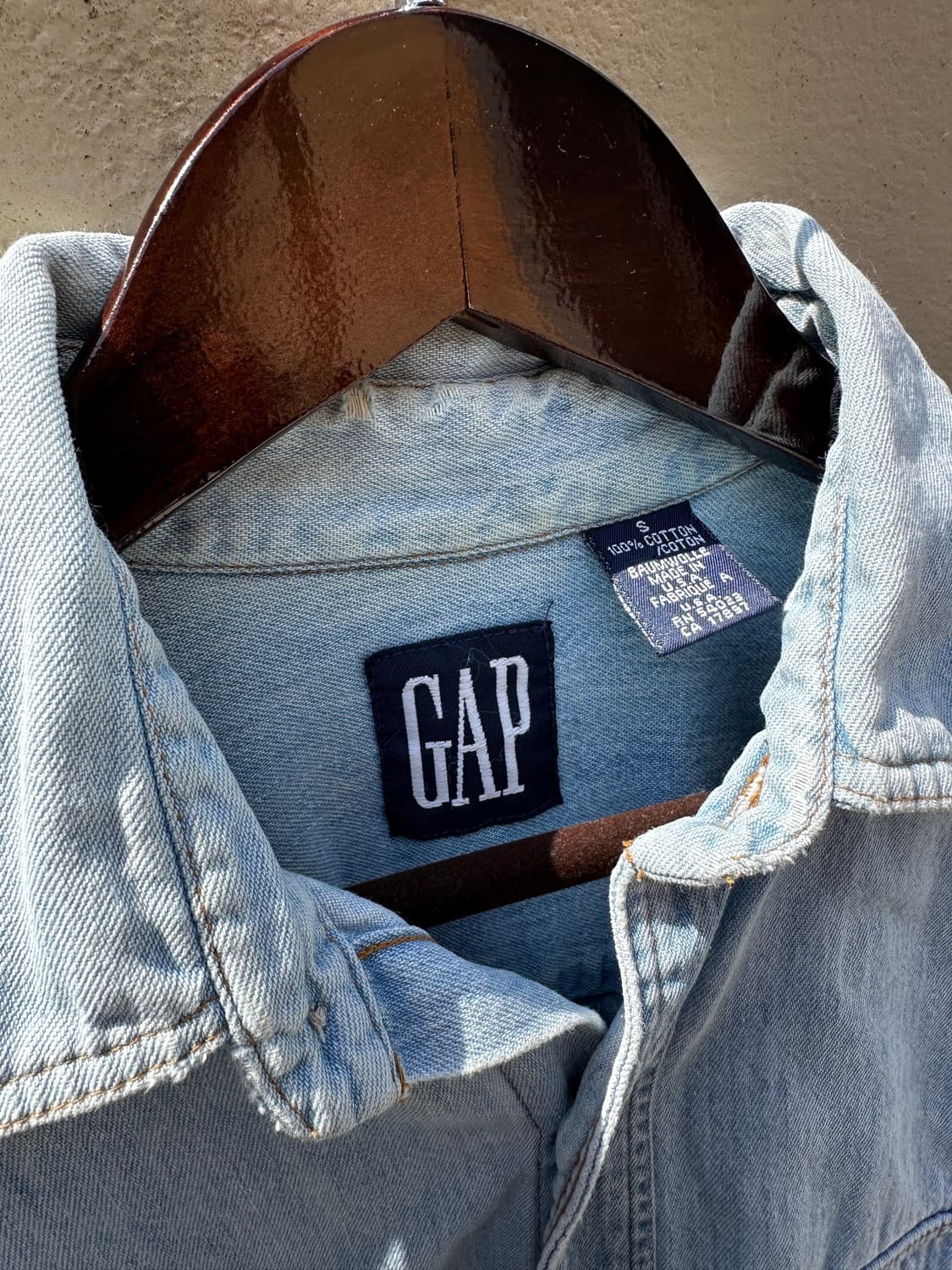 90s old GAP Made in U.S.A. Denim Shirt 상품이미지2