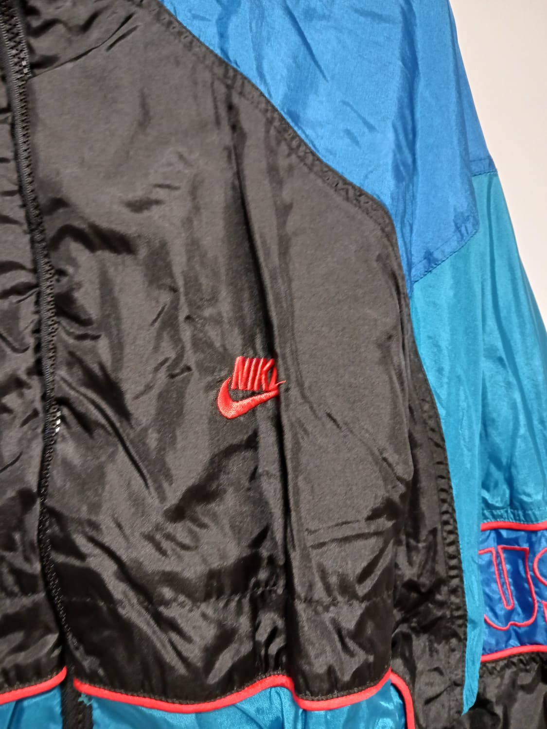 나이키 올드스쿨 크롭 바람악이 상품이미지2