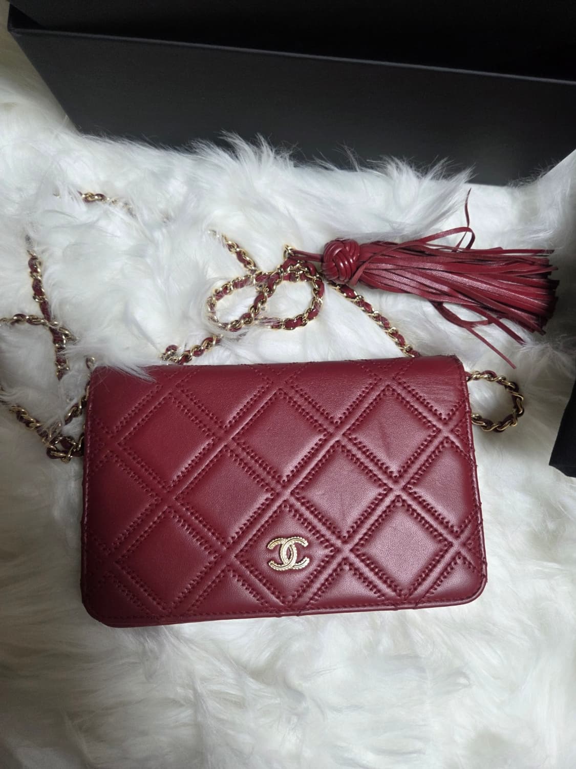 샤넬 체인 숄더백 버건디 태슬 (풀박) woc 상품이미지3