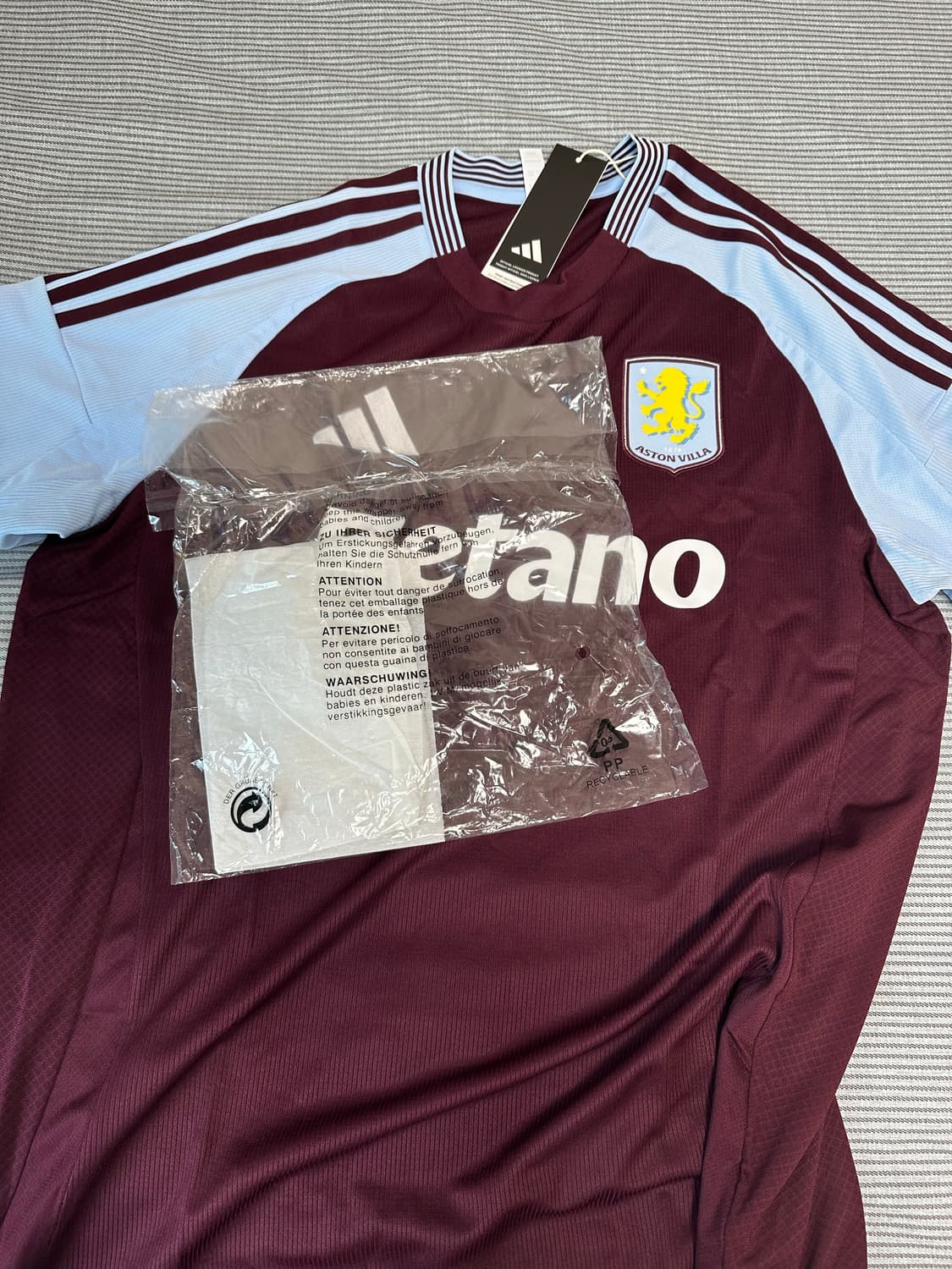 [정품] 24/25 아스톤 빌라 홈 축구 유니폼 처분합니다!! 상품이미지5