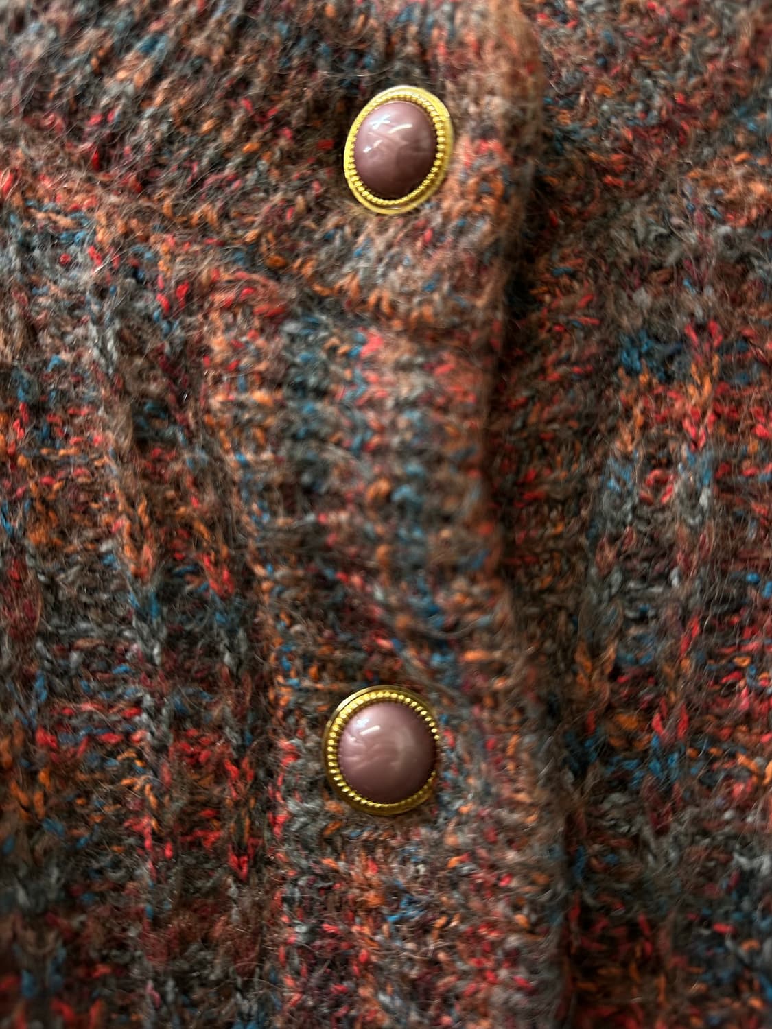 일본빈티지 울 블랜드 혼방 잔체크 패턴 골드 버튼 디테일 스웨터 상품이미지5