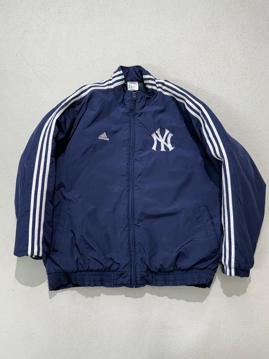 희귀 아디다스 뉴욕 양키스 스타디움 바시티 누빔 패딩 자켓 점퍼 2xl 상품이미지1