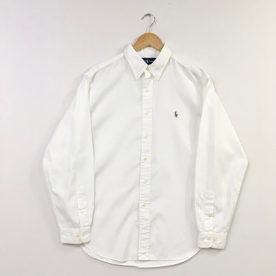 105 폴로 새상품급 화이트 셔츠 상품이미지2