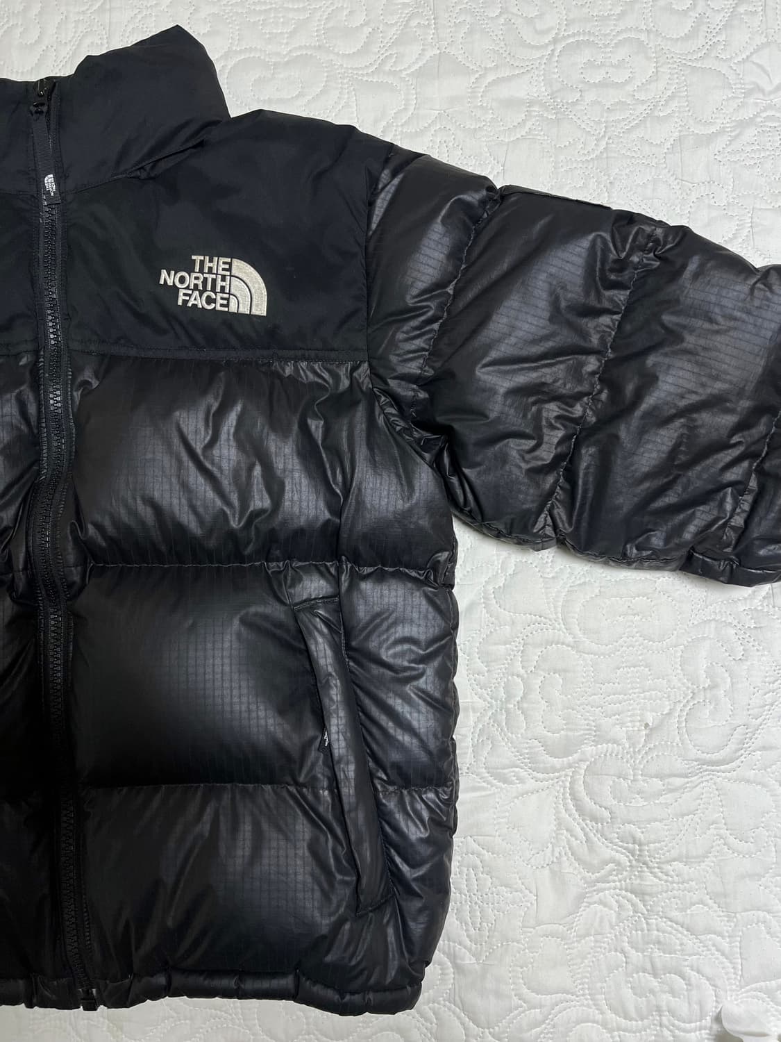 [블랙/L] 노스페이스 화이트라벨 노벨티 눕시 다운 자켓 상품이미지3