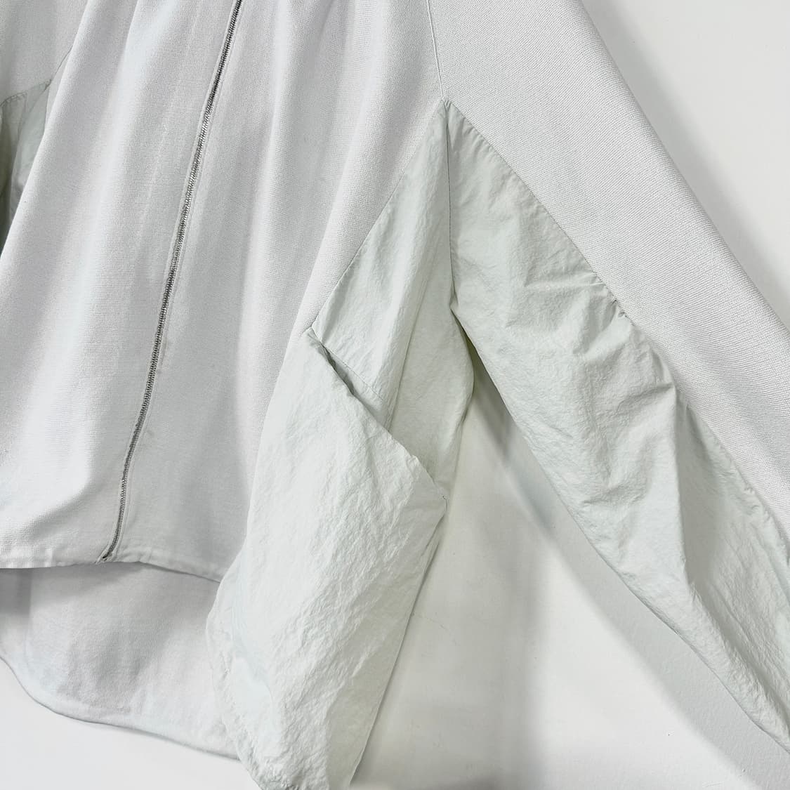 시스템 텍스처블록 후드 집업 상품이미지3