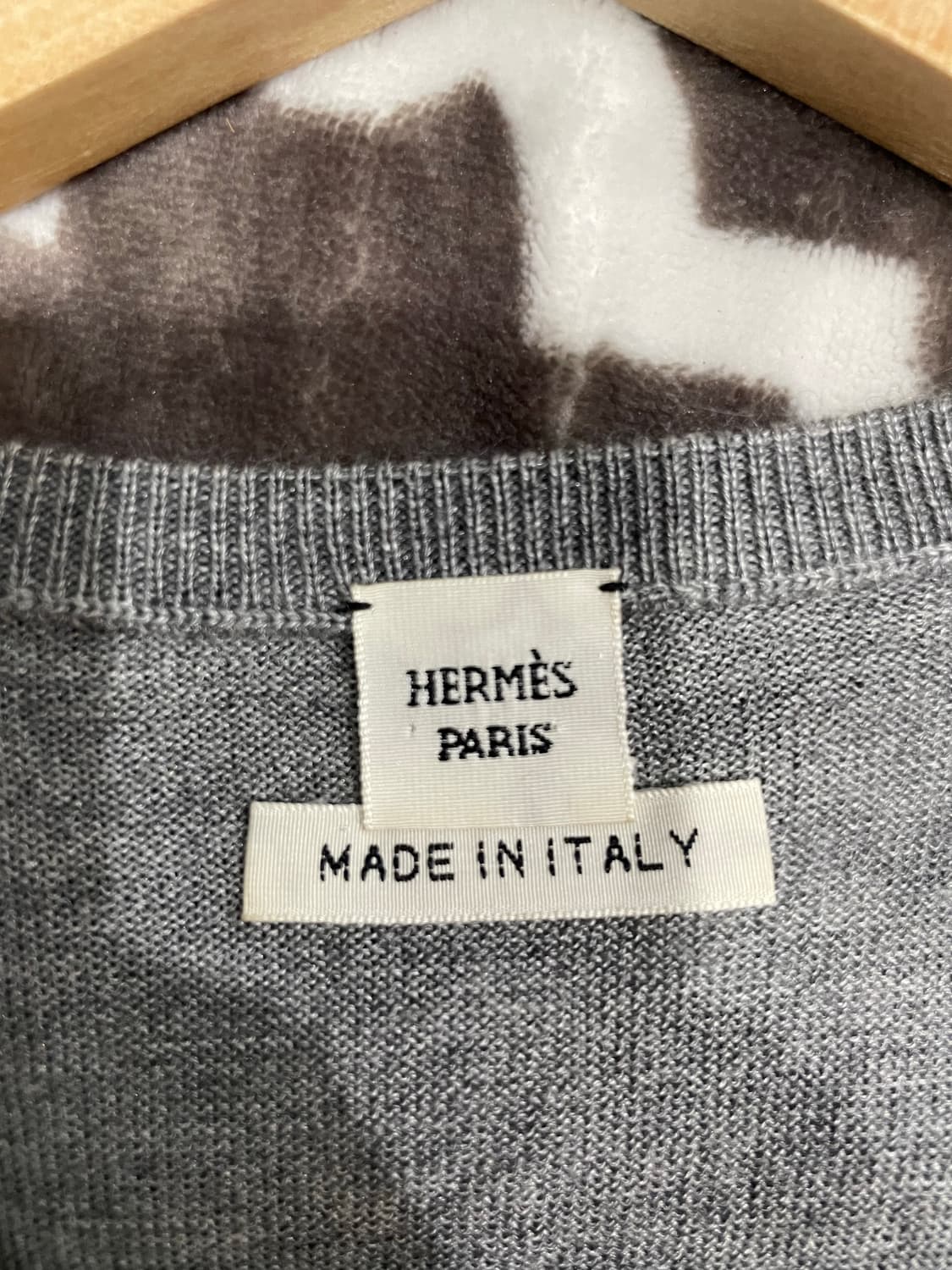 에르메스 여성 실크 캐시미어 니트 36사이즈 정품 매장판 상품이미지3
