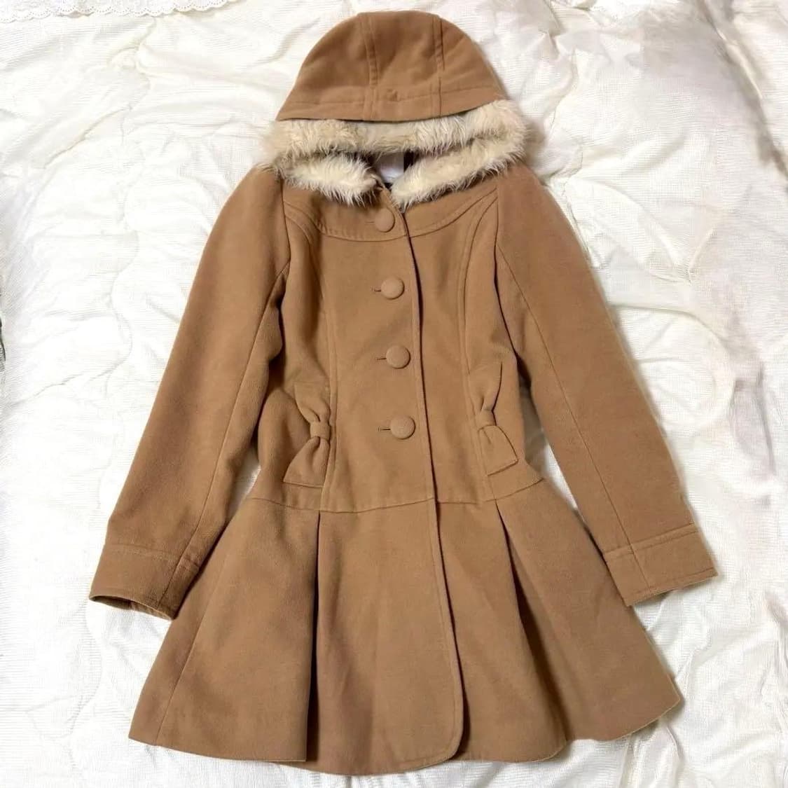 리즈리사 고전 라떼갸루 코트 상품이미지1