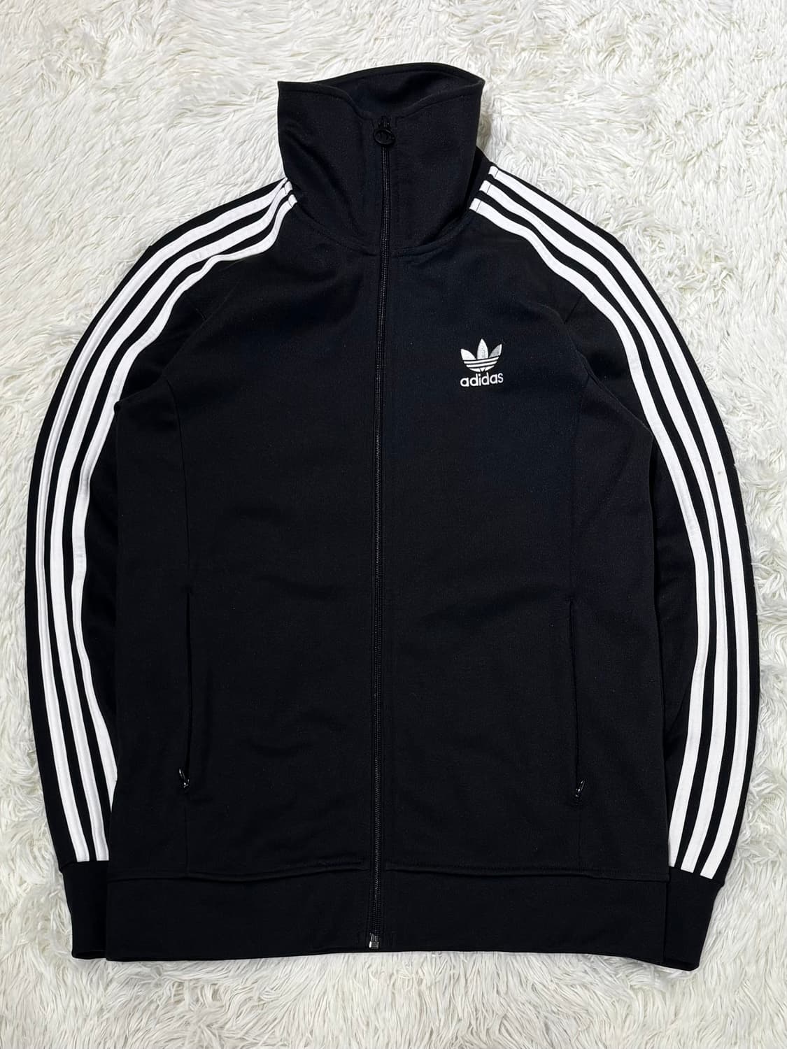 아디다스 유로파 블랙 삼선 트랙탑 상품이미지3