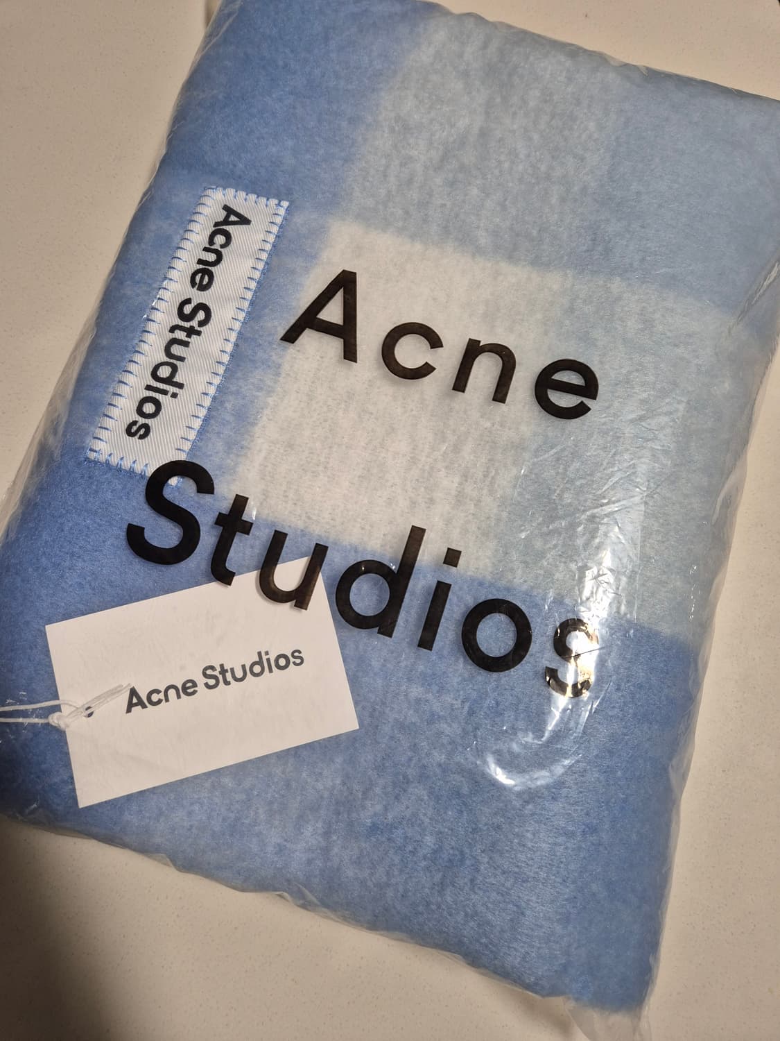 아크네 스튜디오 머플러 (새상품) 상품이미지2