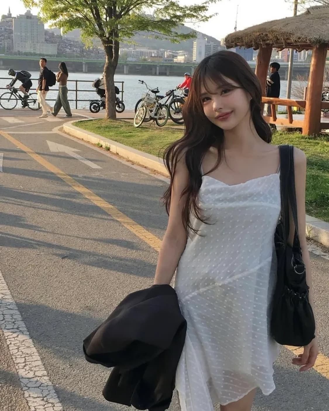 Soand 언발란스 도트 쉬폰 원피스 상품이미지2