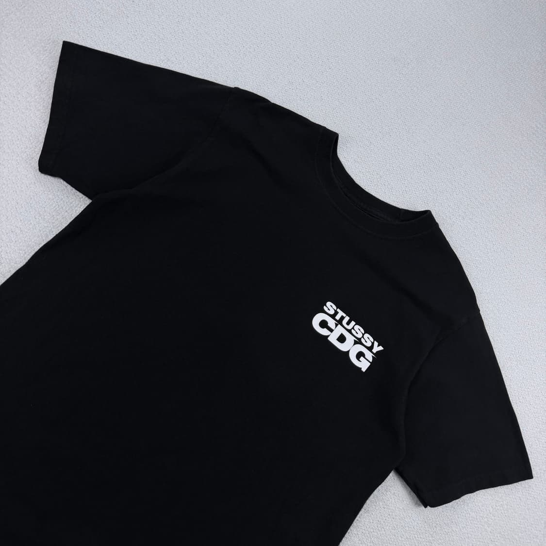 스투시 x CDG 서프맨 반팔 티셔츠 상품이미지2