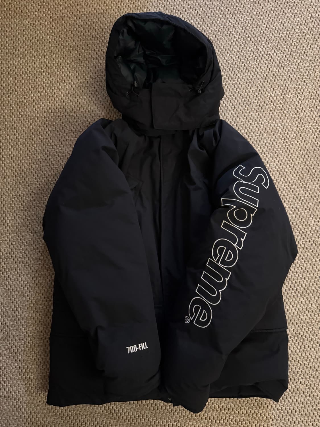 슈프림 supreme  19FW 700fil 고어텍스 다운파카 상품이미지2