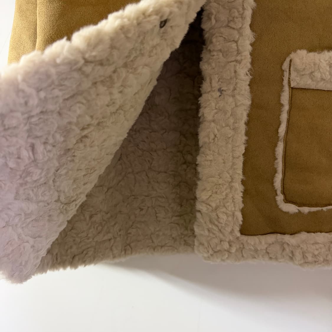 새상품 여자 무스탕 미디자켓 상품이미지4