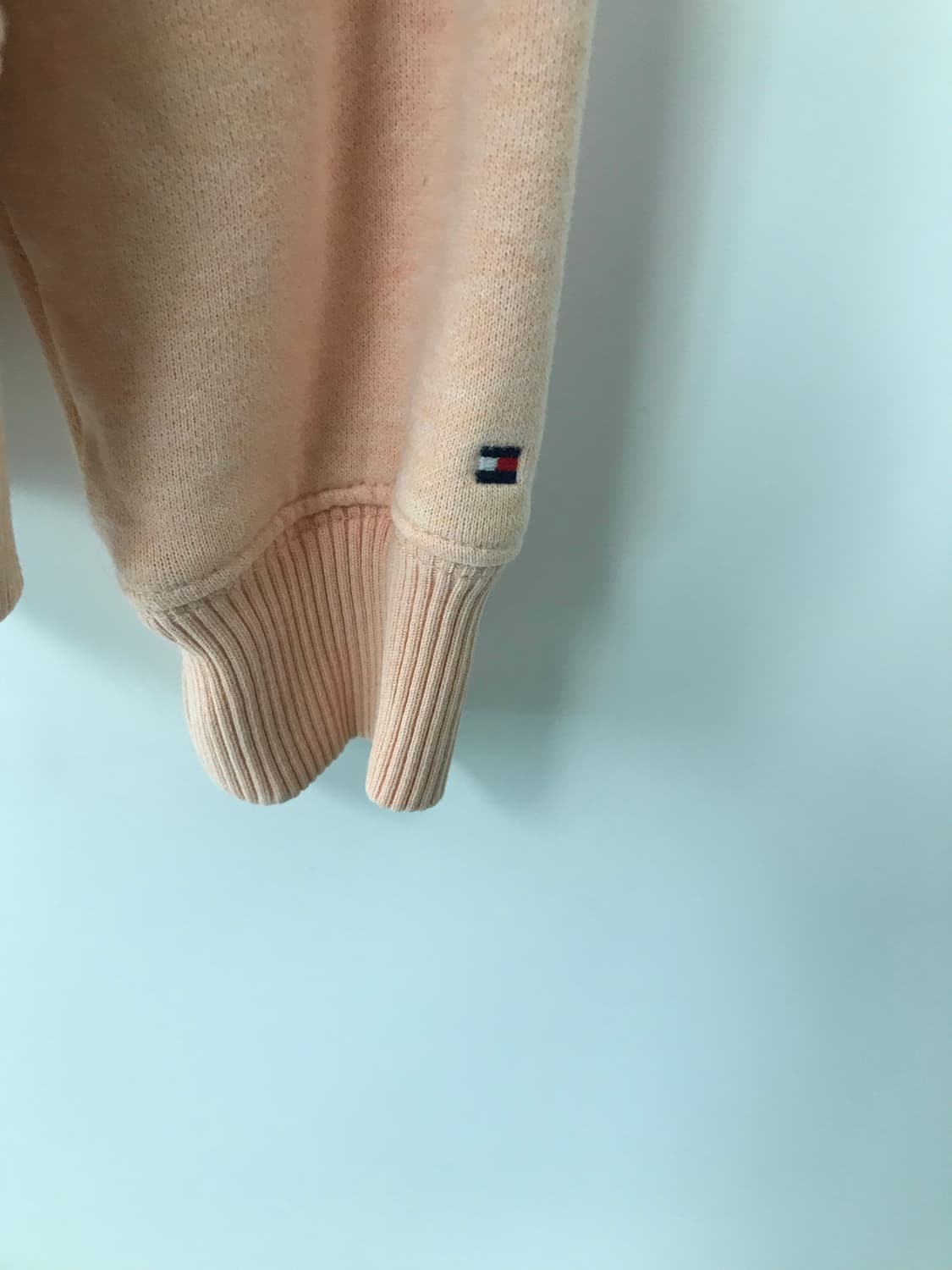 타미힐피거 자수로고 스킨톤 후드집업 상품이미지5