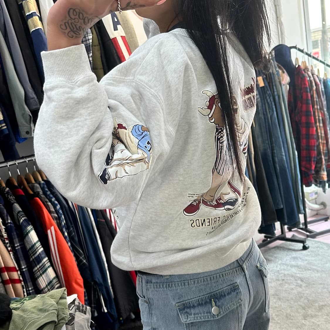 캡틴산타 멜란지 그래픽 레글런 스웻셔츠M 상품이미지1