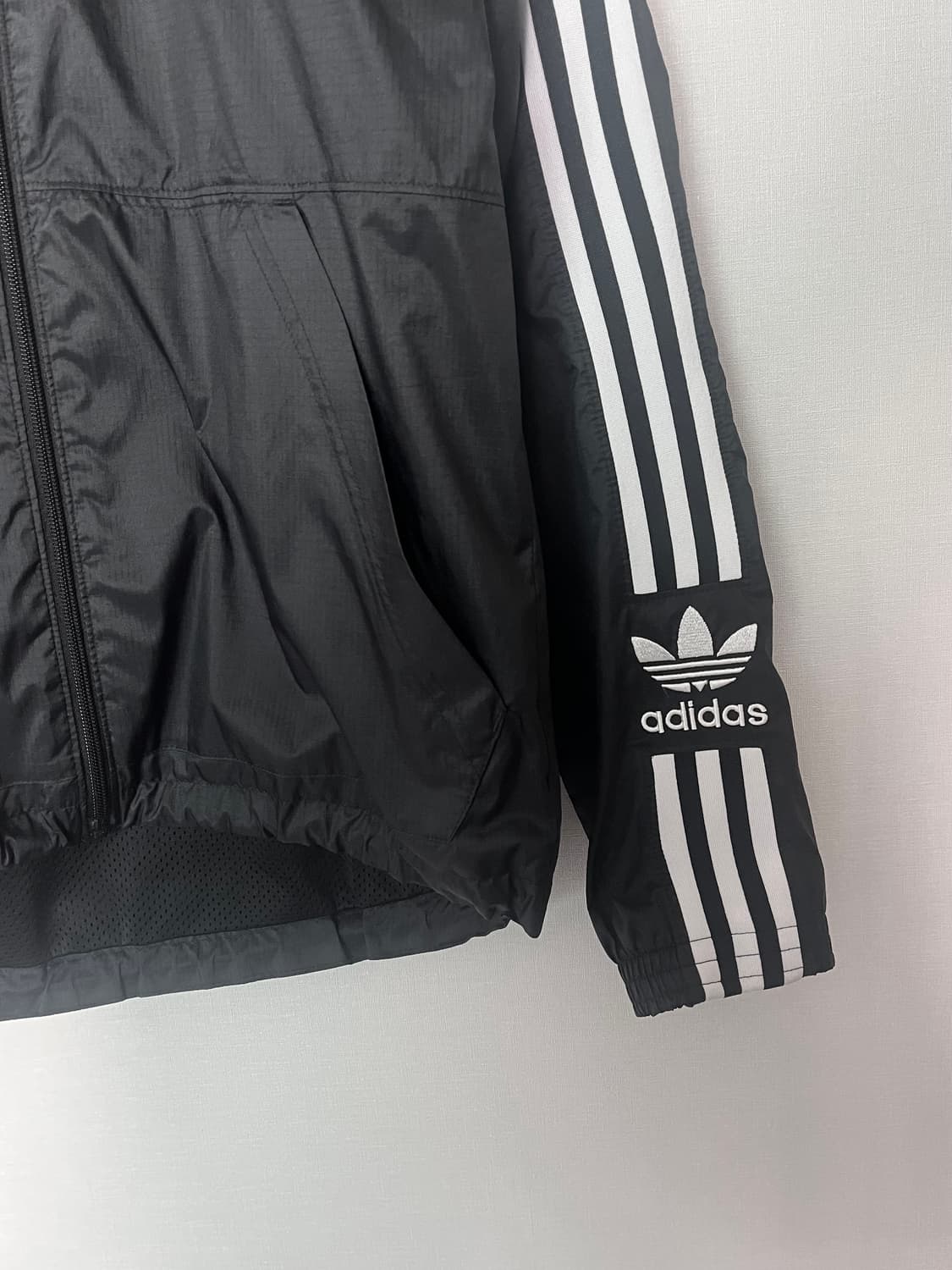아디다스 락업 윈드브레이커 - 블랙 / HC2006 상품이미지4