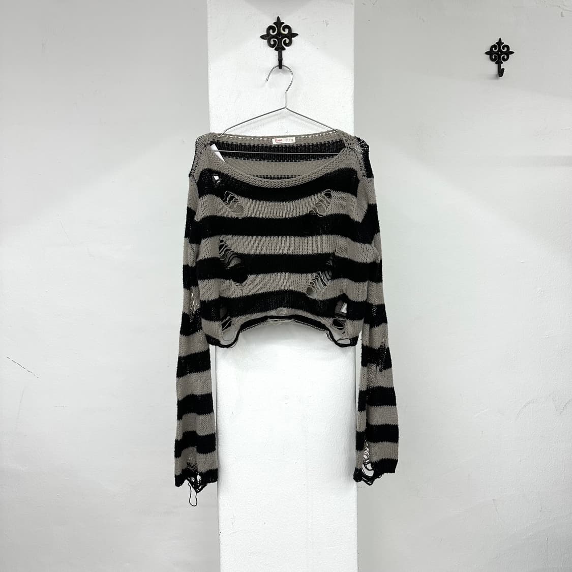 Damaged stripe short knit 상품이미지3
