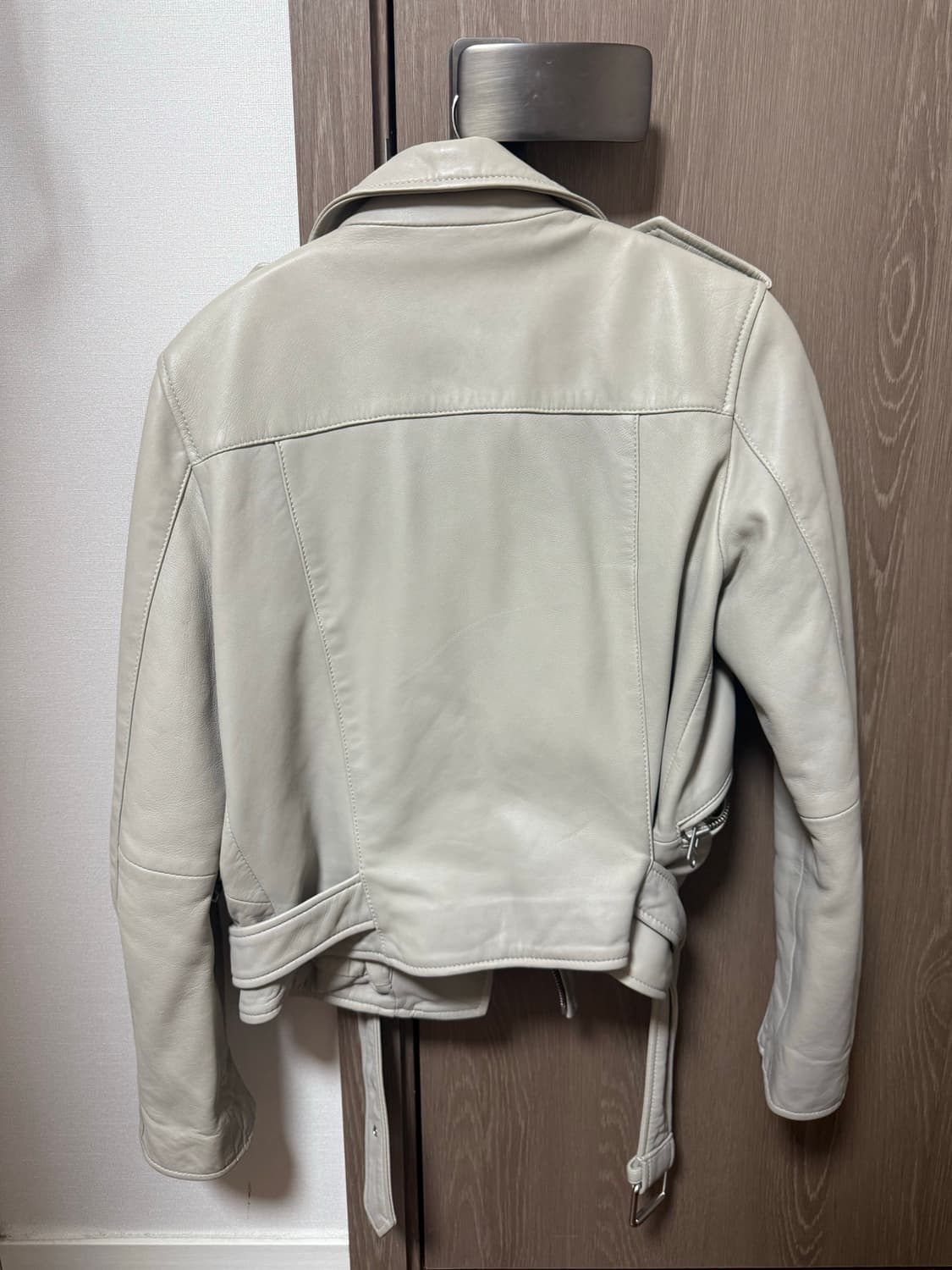 올세인츠 가죽 라이트 그레이 자켓 상품이미지2