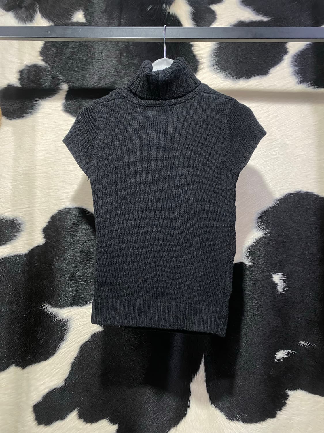 Natural Beauty Basic 꽈베기 캡소매 목폴라 상품이미지4