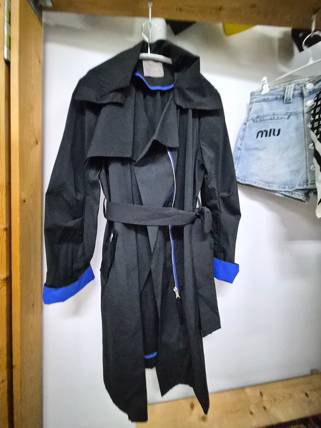 르베이지 바스락 스판 얄상 트렌치코트 상품이미지5