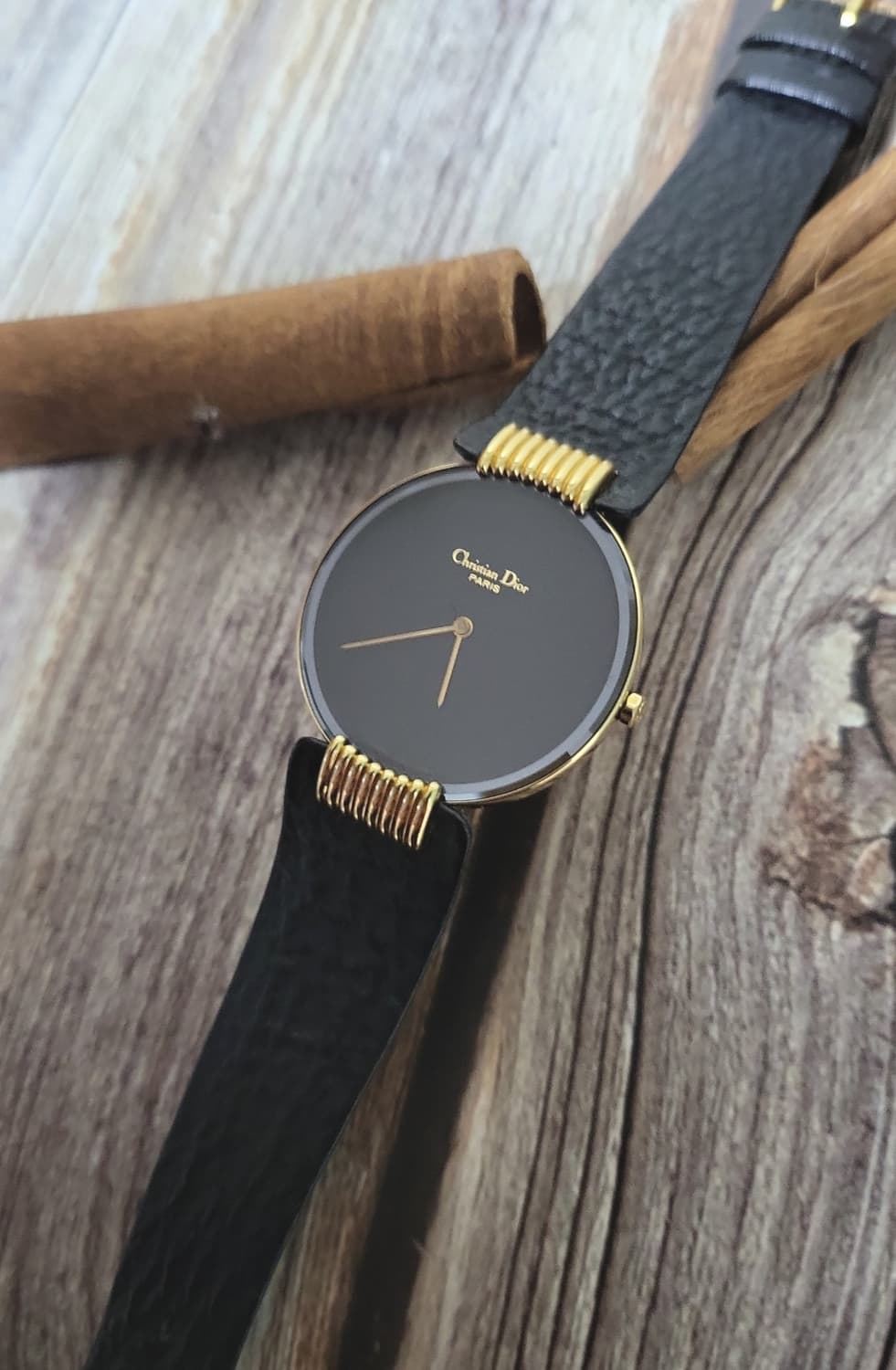 [연말세일]정품 크리스찬디올 블랙문 골드 쿼츠시계[정품 박스포함] 상품이미지5