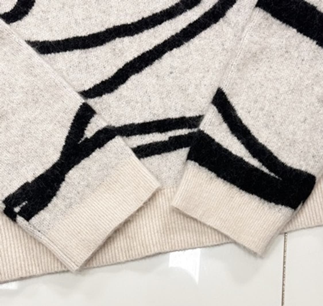 앤아더스토리 쟈가드 모헤어 니트  상품이미지7