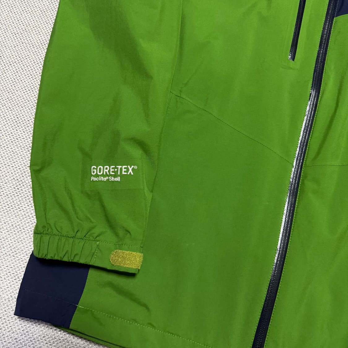 아이더 고어텍스 팩라이트쉘 바람막이 자켓 상품이미지3
