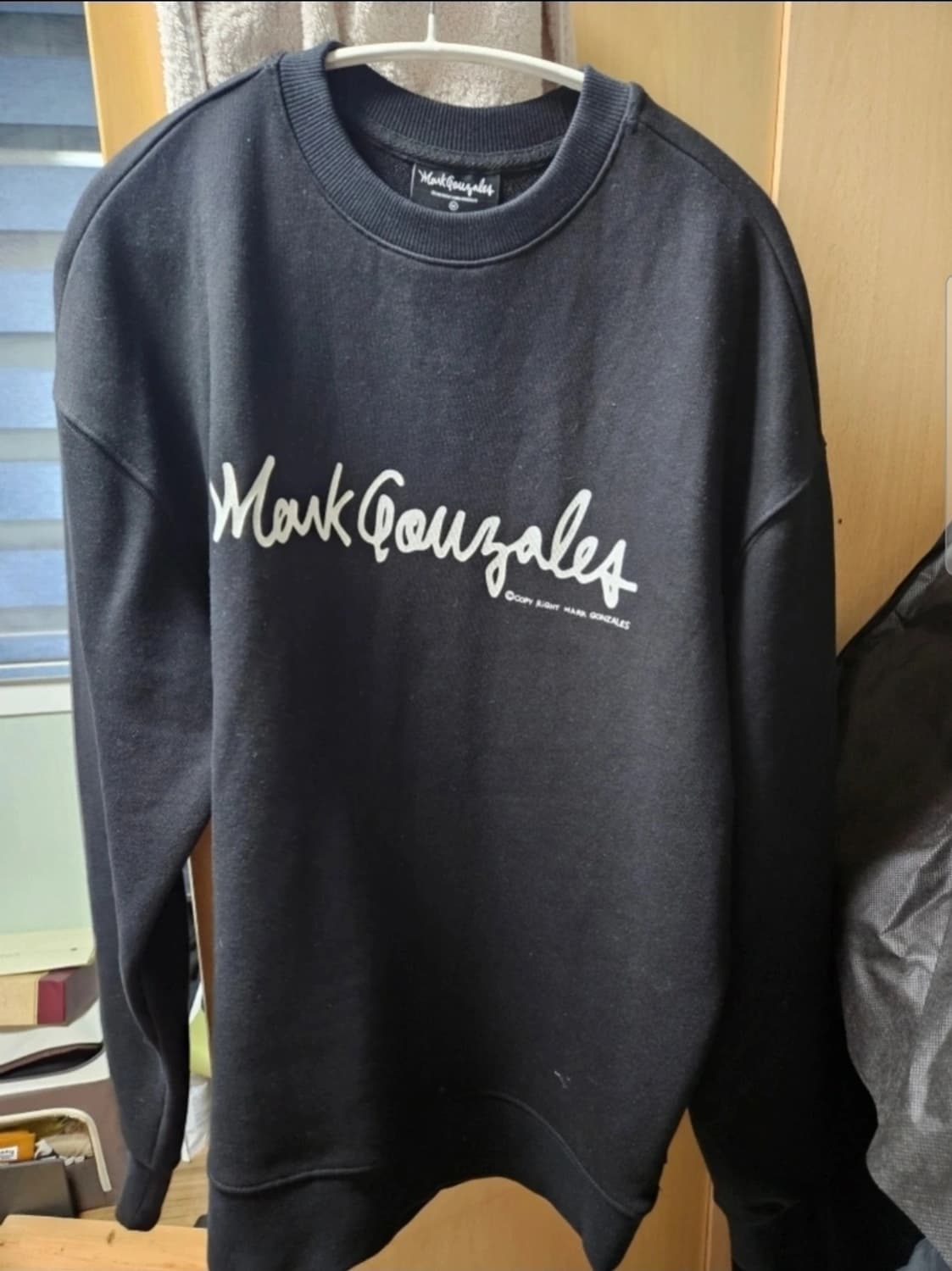 마크곤잘레스 맨투맨 상품이미지2